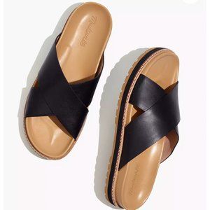 The Dayna Lugsole Slide Sandal in True Black Leather